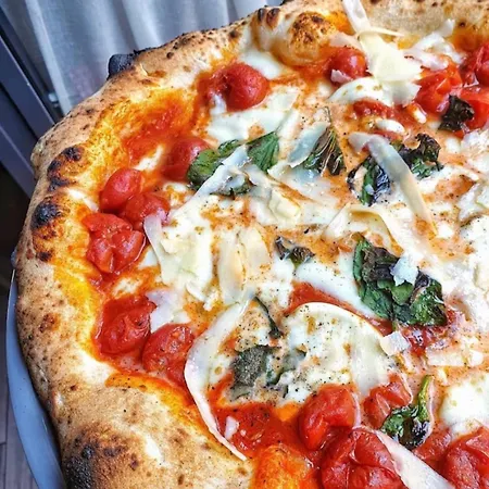 New Latt E Lett Неаполь